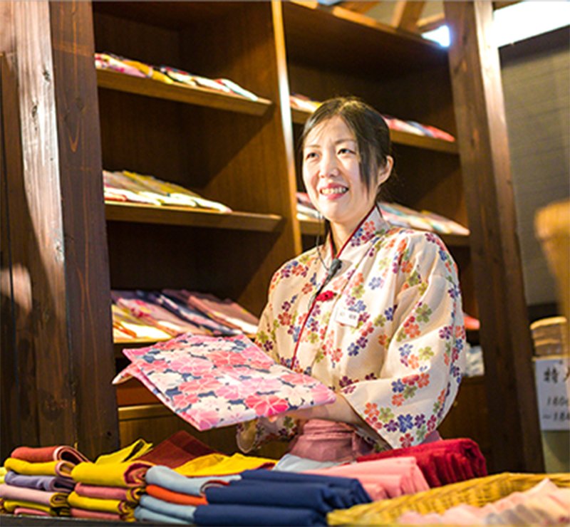 An inn embraced by the colors of Yunoyama's four seasons IRODORI KOYO